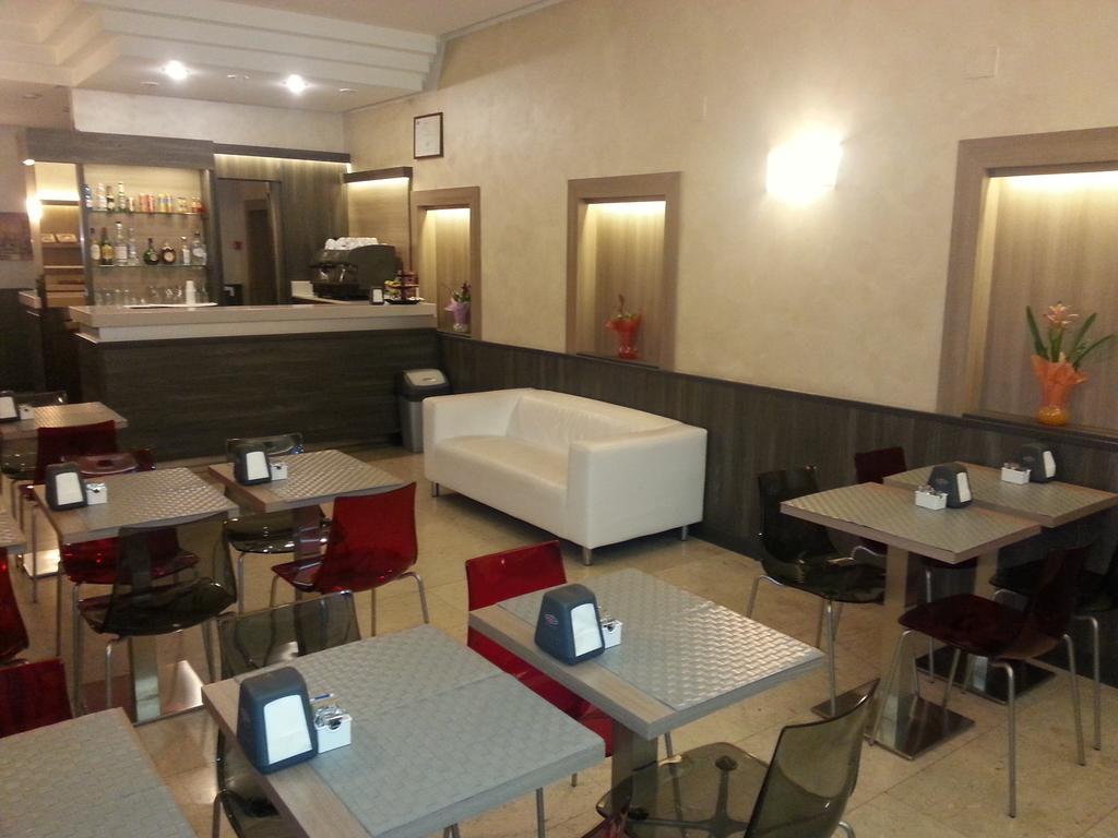 Hotel Garden Milano Dış mekan fotoğraf